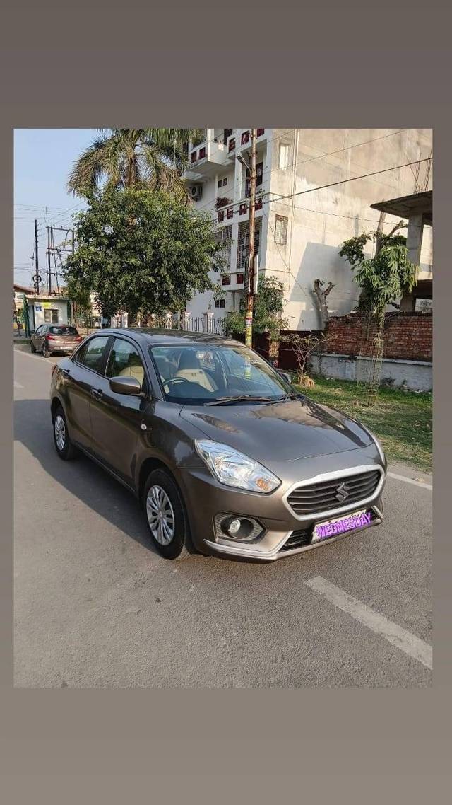 https://images10.gaadi.com/usedcar_image/4415908/original/processed_55f8647f60d601fd56a1c8b978f24c93.jpg?imwidth=6400