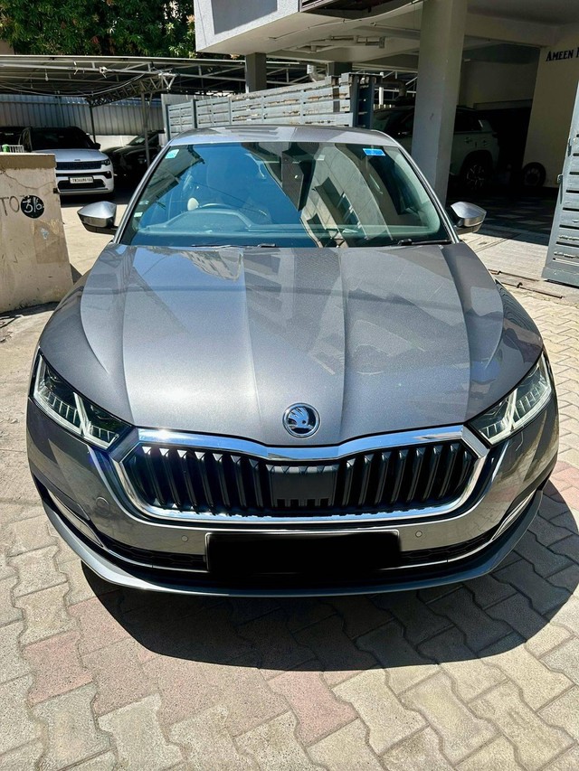 Second-hand 2022 Skoda Octavia Laurin and Klement for sale in Chennai-3