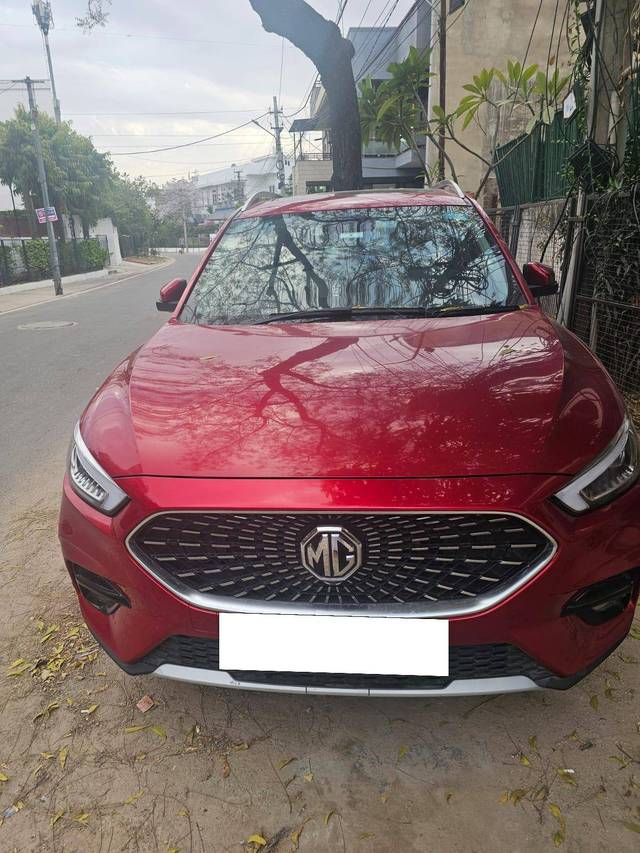 https://images10.gaadi.com/usedcar_image/4416008/original/d04d8725406e214cdcefefda1f8f5e33.jpg?imwidth=6400