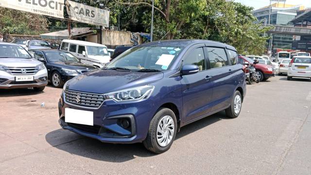 https://images10.gaadi.com/usedcar_image/4416041/original/processed_32ea5c3921f84b1198754cacd4de4277.jpg?imwidth=6402