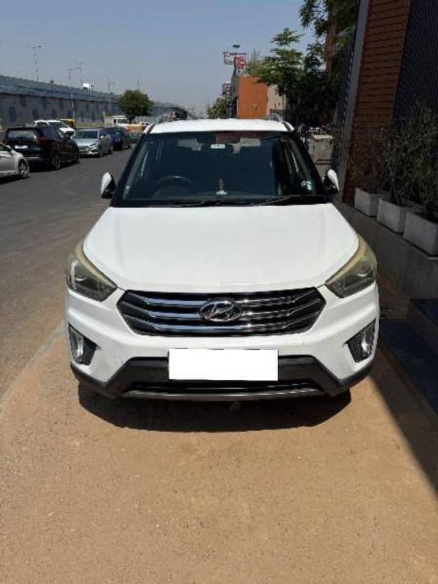 https://images10.gaadi.com/usedcar_image/4416151/original/9eac33fabbcb040206a23562cba36d0f.jpg?imwidth=6400