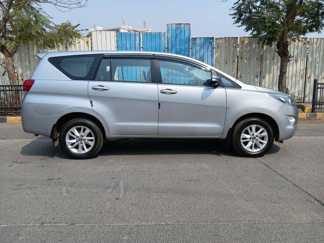 https://images10.gaadi.com/usedcar_image/4416246/original/processed_305ba5307ba9fcec92aabcf13cc26b98.jpg?imwidth=6401