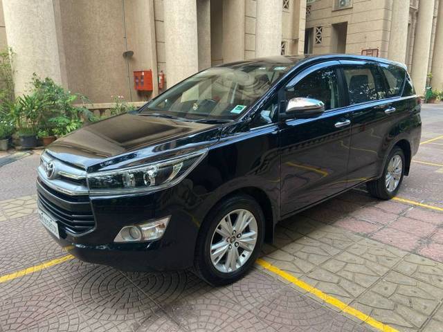 https://images10.gaadi.com/usedcar_image/4416287/original/ec10c08024de4790f9f7c7292e3e86ec.jpg?imwidth=6402