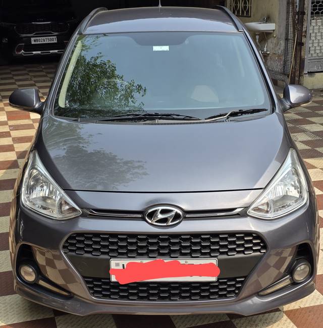 https://images10.gaadi.com/usedcar_image/4416530/original/ff20e39e655725a1eecaf0827fdc71ac.jpg?imwidth=6400