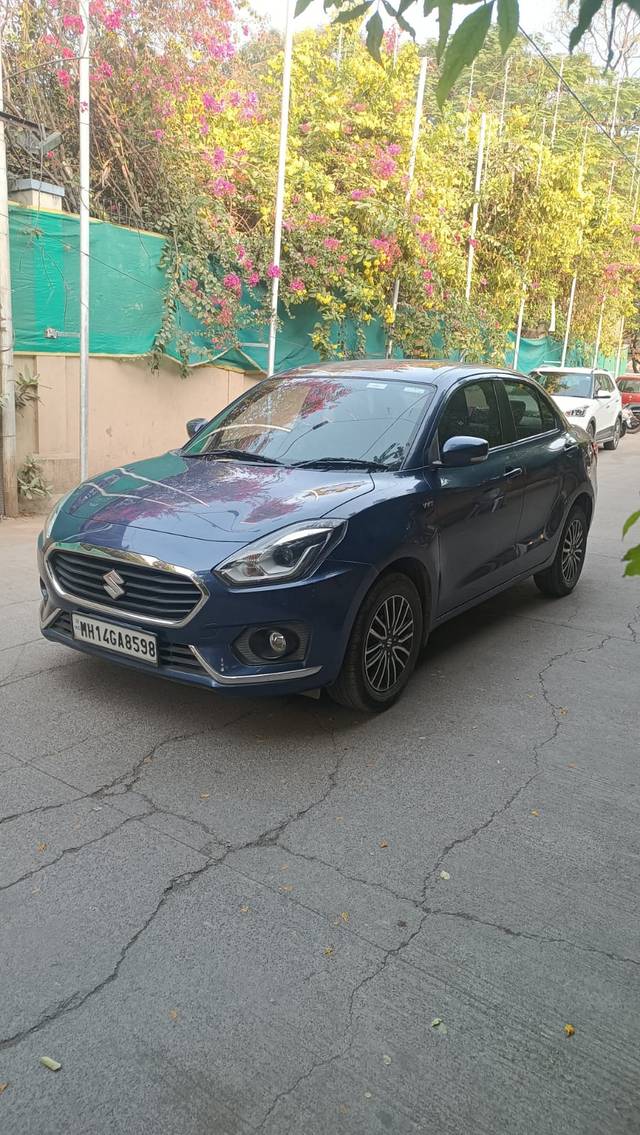 https://images10.gaadi.com/usedcar_image/4416602/original/4bcf716c8a196e1c01d9253a1f113aa6.jpg?imwidth=6400