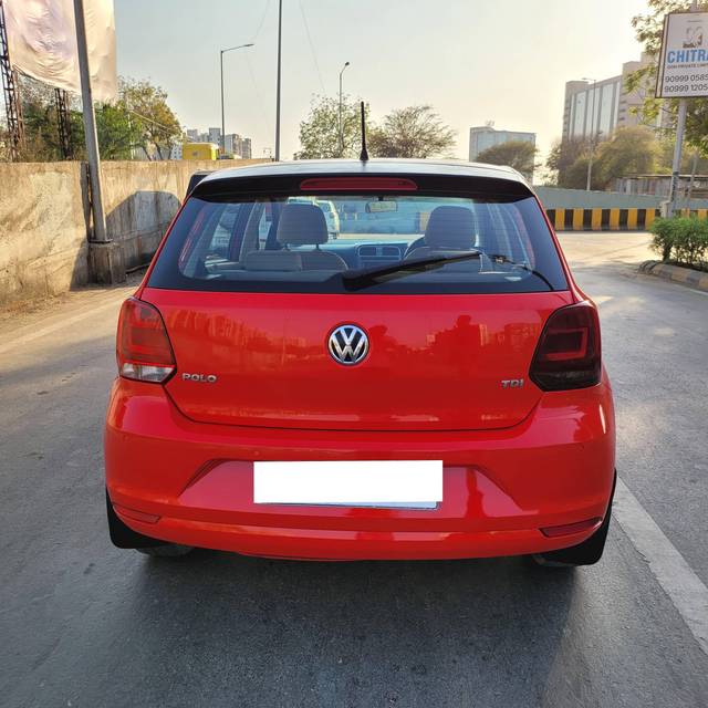 https://images10.gaadi.com/usedcar_image/4416797/original/processed_4862dd5de9049a5e7bc8d3e67c921ebf.jpg?imwidth=6402