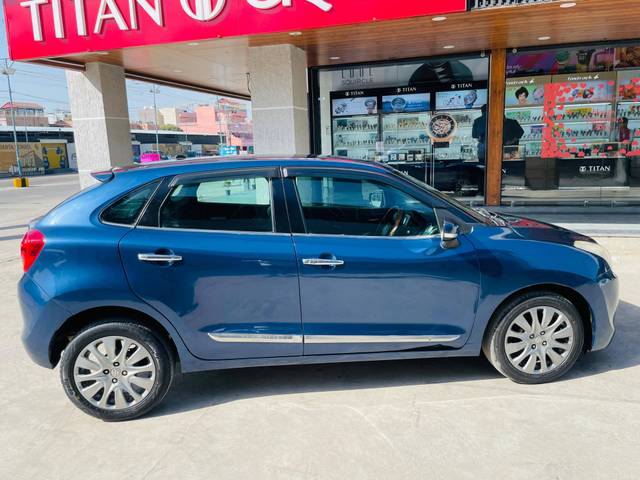 https://images10.gaadi.com/usedcar_image/4416853/original/processed_e755f5b143ea92e1b0fd56f3a424cc86.jpg?imwidth=6401