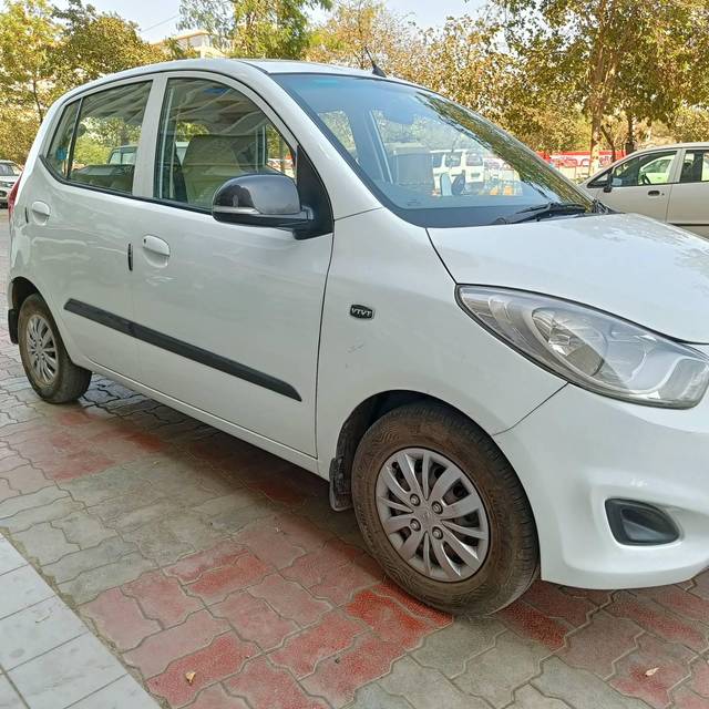 https://images10.gaadi.com/usedcar_image/4416884/original/processed_d761d580133767d73f30a829bbeceaf3.jpg?imwidth=6400