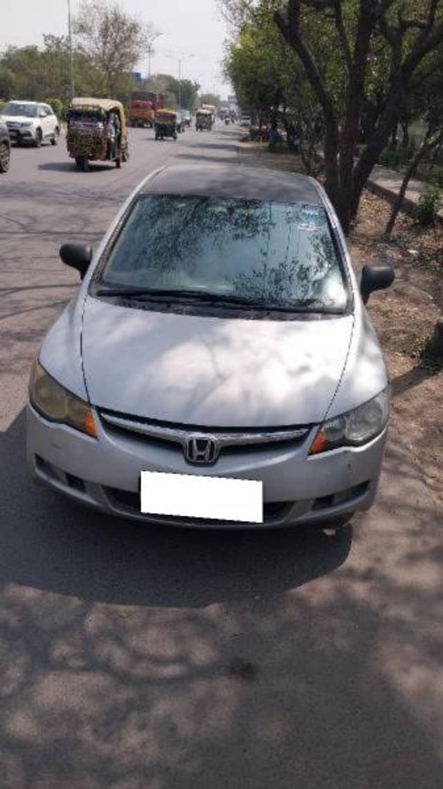 https://images10.gaadi.com/usedcar_image/4417081/original/processed_2dcb1db0-9653-4ba1-a288-a967d2f8449a.jpeg?imwidth=6400