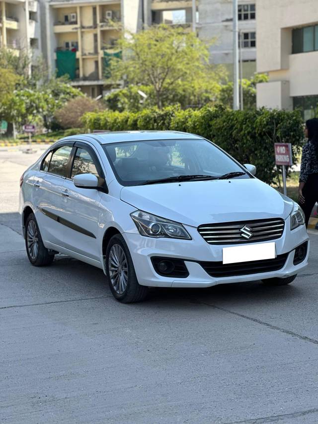 https://images10.gaadi.com/usedcar_image/4417127/original/processed_143bac82cadcb6b7477cf50cf29a706c.jpg?imwidth=6400