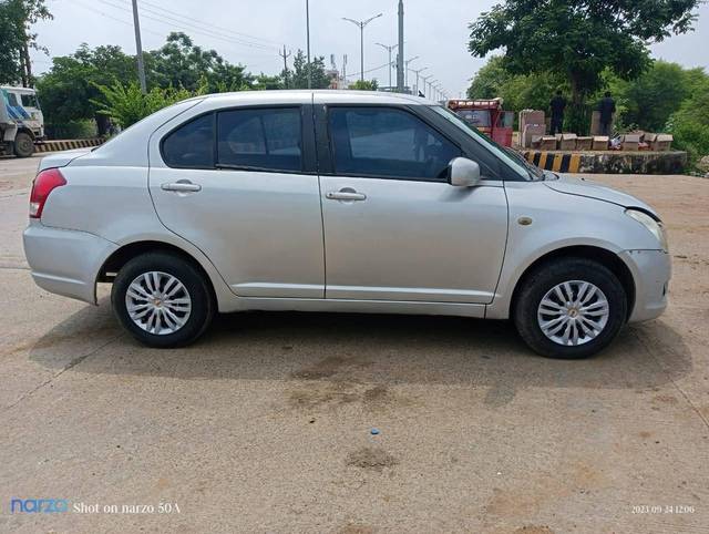 https://images10.gaadi.com/usedcar_image/4417515/original/processed_7121f96856c56bed049d7ed213baa75c.jpeg?imwidth=6401