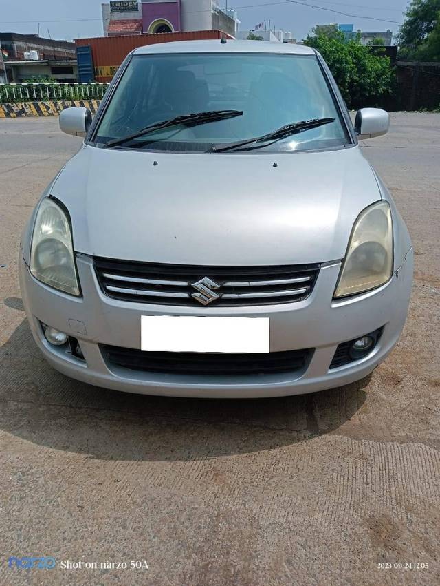 https://images10.gaadi.com/usedcar_image/4417515/original/processed_e960784f9fe949686bb28ea3d6c6809a.jpeg?imwidth=6400