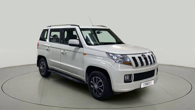 https://images10.gaadi.com/usedcar_image/4417517/original/23a246b8ded535d22a1e952398e47155.jpg?imwidth=6400