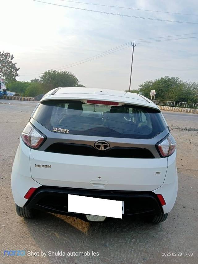 https://images10.gaadi.com/usedcar_image/4417529/original/processed_332c89f8b36ae493cfc8ff5d94296b64.jpeg?imwidth=6402