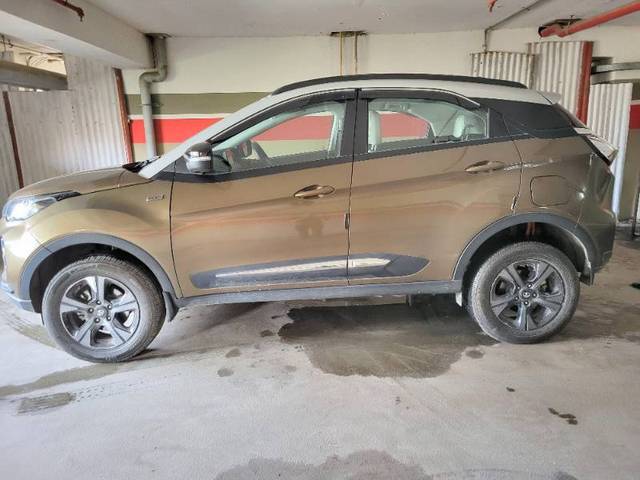 https://images10.gaadi.com/usedcar_image/4417544/original/67ab6f5d3812c0e1294ba9d9a06030e4.jpg?imwidth=6402