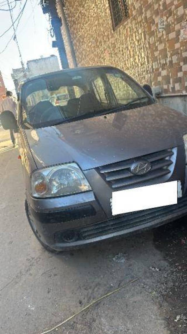 https://images10.gaadi.com/usedcar_image/4417589/original/537802094cf7c2e8b14432d22cdfc0ef.jpeg?imwidth=6402