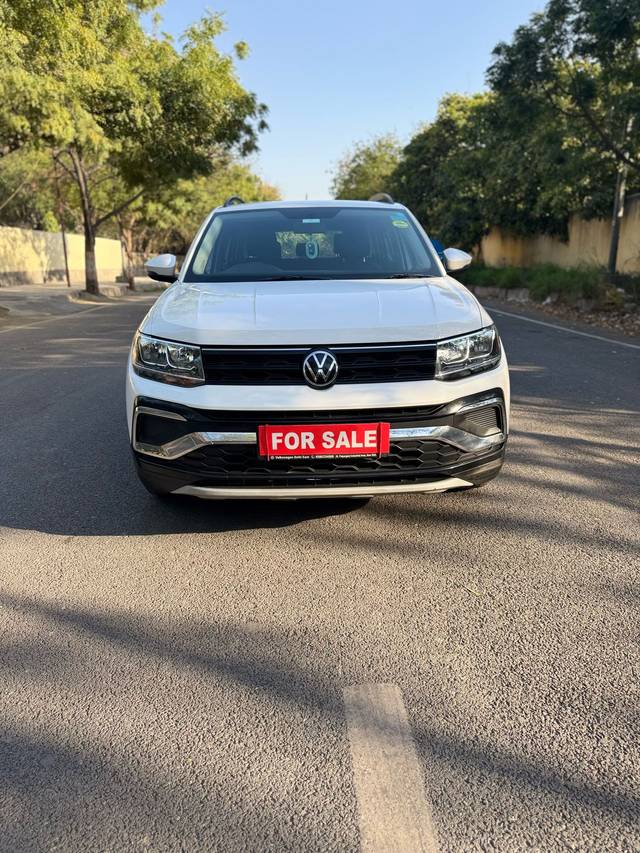 https://images10.gaadi.com/usedcar_image/4417590/original/f369ef9d700e9a5486834571d8217c74.jpg?imwidth=6400