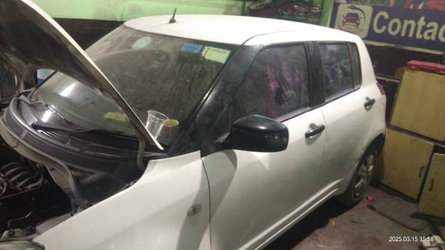 https://images10.gaadi.com/usedcar_image/4417652/original/25ee4e3e782248b650abb953c5b8d100.jpg?imwidth=6400