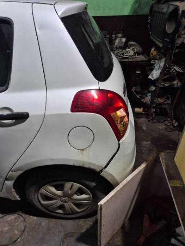 https://images10.gaadi.com/usedcar_image/4417652/original/b12b142bc4cca7771cab142d6cff28a3.jpeg?imwidth=6402