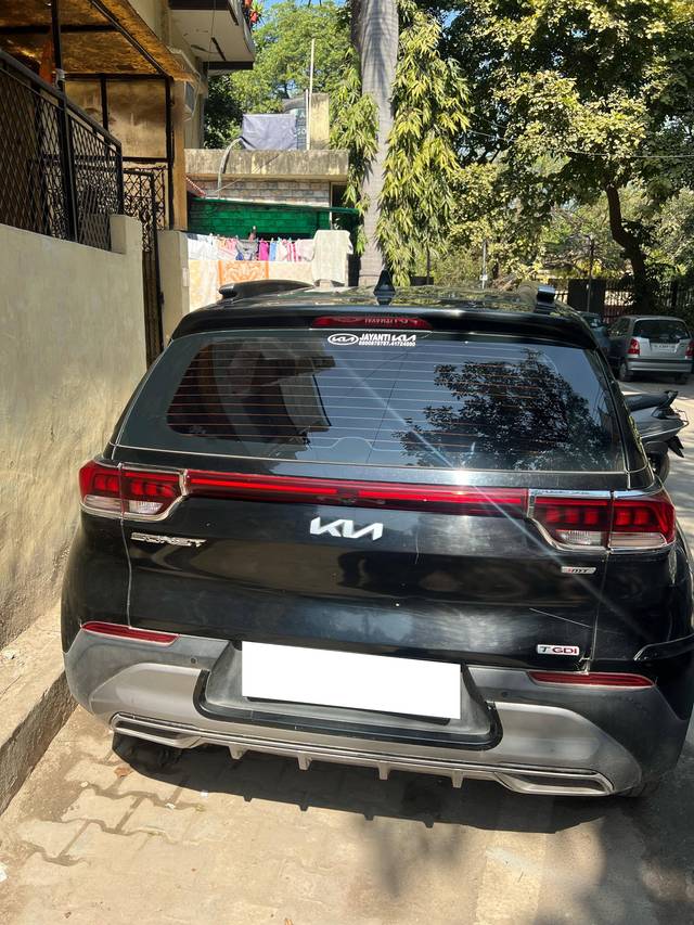 https://images10.gaadi.com/usedcar_image/4417705/original/fdc6058d3588b4061122be5d718236fb.jpg?imwidth=6401