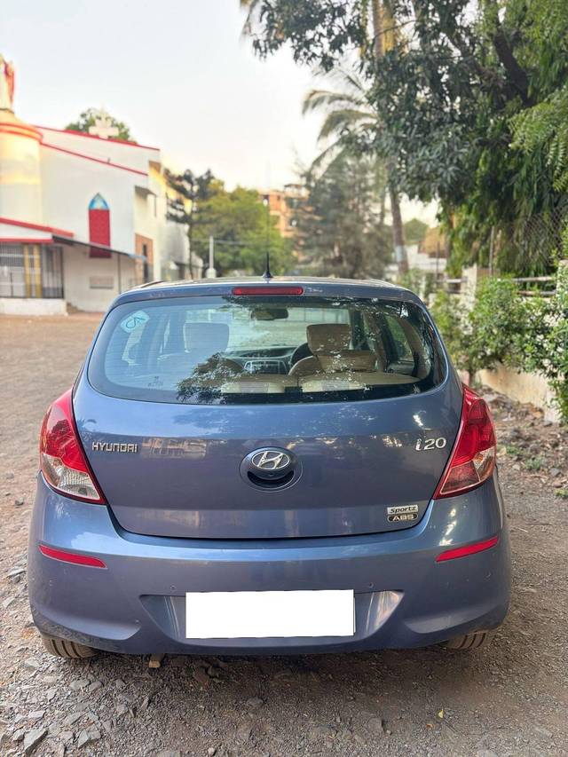 https://images10.gaadi.com/usedcar_image/4417745/original/processed_0666d819742b4ce33c66e6512890fd34.jpg?imwidth=6402