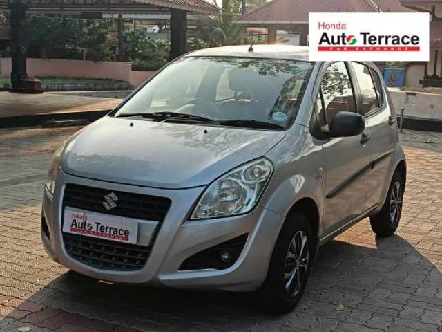 https://images10.gaadi.com/usedcar_image/4417814/original/5b1e116acd39d78f7cad149b6109bdf8.jpg?imwidth=6400