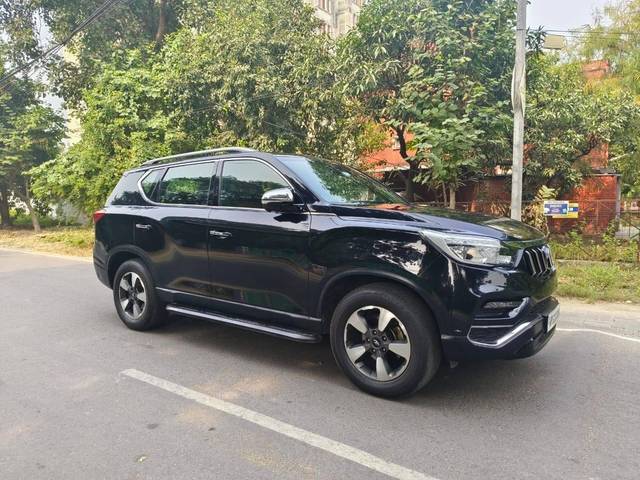 https://images10.gaadi.com/usedcar_image/4417851/original/processed_4a0feb8bbdfaeb06356b02580570f71e.jpg?imwidth=6400