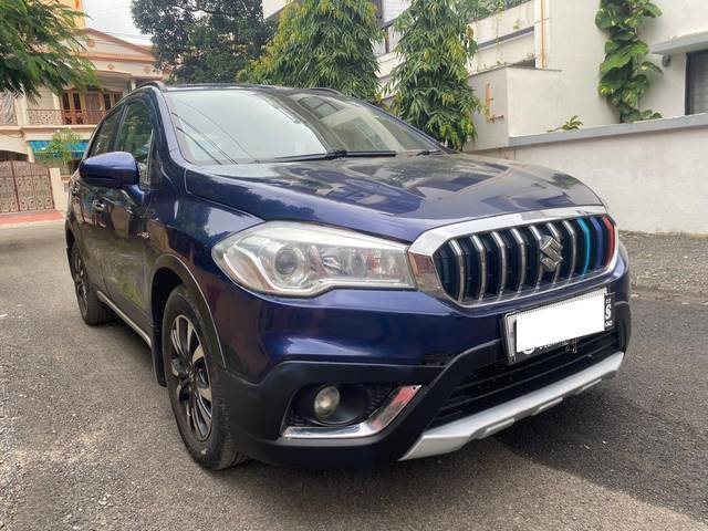 https://images10.gaadi.com/usedcar_image/4417852/original/processed_29226b9db408fd1e17c376fb5c77f788.jpg?imwidth=6400