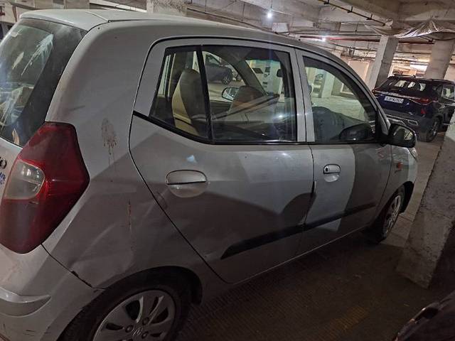 https://images10.gaadi.com/usedcar_image/4417865/original/6f2363dacf2bc1abbd8ad93e67d932d3.jpg?imwidth=6401