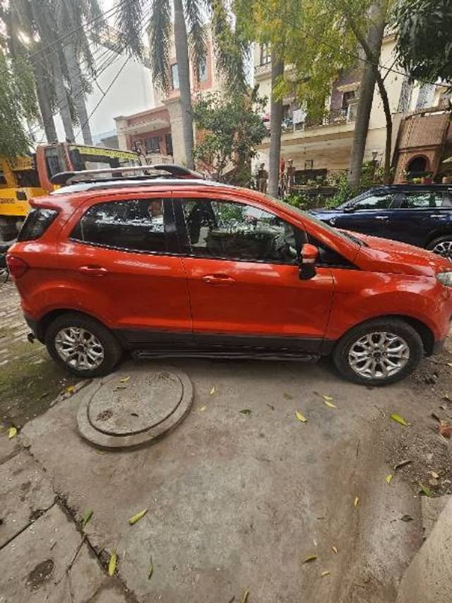 https://images10.gaadi.com/usedcar_image/4417910/original/42706949004b7f9e9f49e589e33bcab6.jpg?imwidth=6401