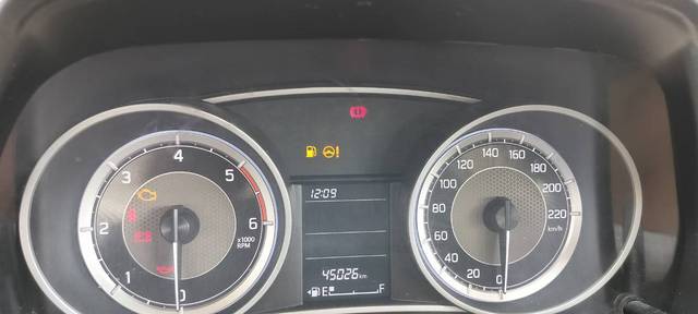 https://images10.gaadi.com/usedcar_image/4418006/original/bd812a9d685180b503ecdd9f7c55af50.jpg?imwidth=6402