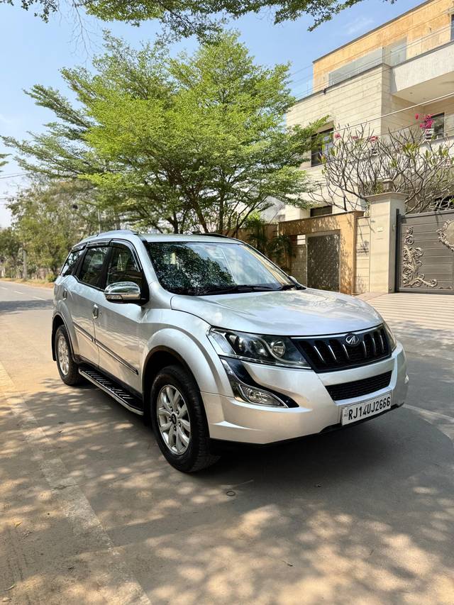 https://images10.gaadi.com/usedcar_image/4418031/original/5621b3c05879304a9d631e21de8a0386.jpg?imwidth=6401