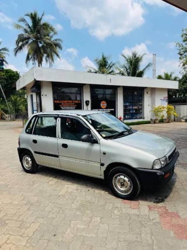 https://images10.gaadi.com/usedcar_image/4418383/original/processed_57b1659a-961e-471b-9584-13ae59181588.jpg?imwidth=6402