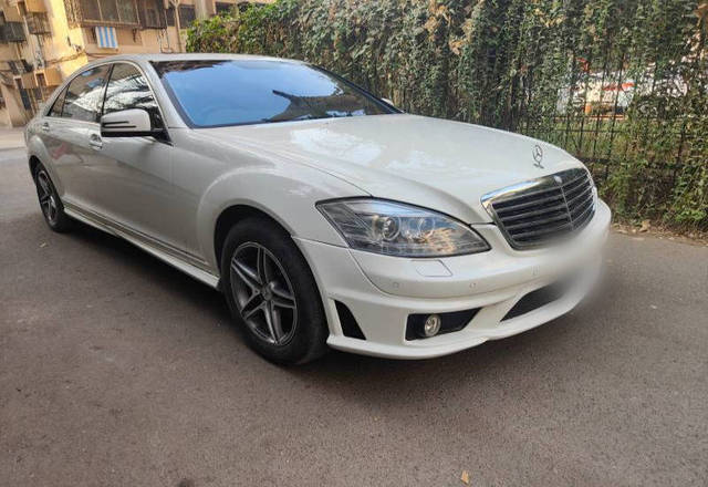 https://images10.gaadi.com/usedcar_image/4418495/original/3c3193c1b6f8eda5f14265850c7de0e0.jpg?imwidth=6400