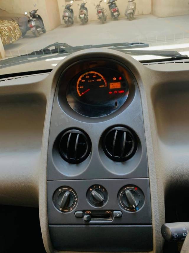 https://images10.gaadi.com/usedcar_image/4418503/original/7c9cb5bf1f63bc1374c57b53ff2be96e.jpg?imwidth=6402