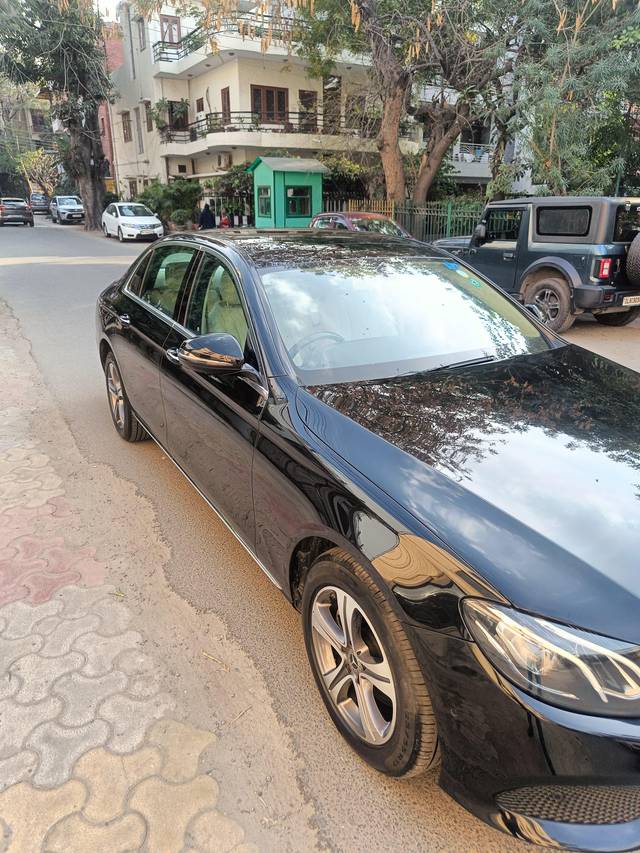 https://images10.gaadi.com/usedcar_image/4418635/original/processed_adf0dbe6be3ea87aa19442d8a312e643.jpeg?imwidth=6400