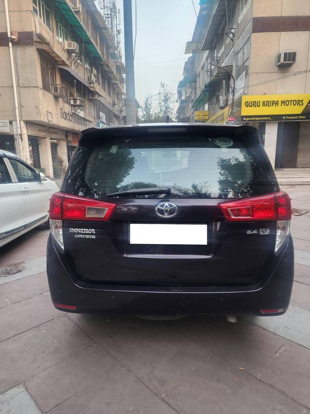 https://images10.gaadi.com/usedcar_image/4418829/original/processed_db1761225d32d772482df423e1085982.jpg?imwidth=6401