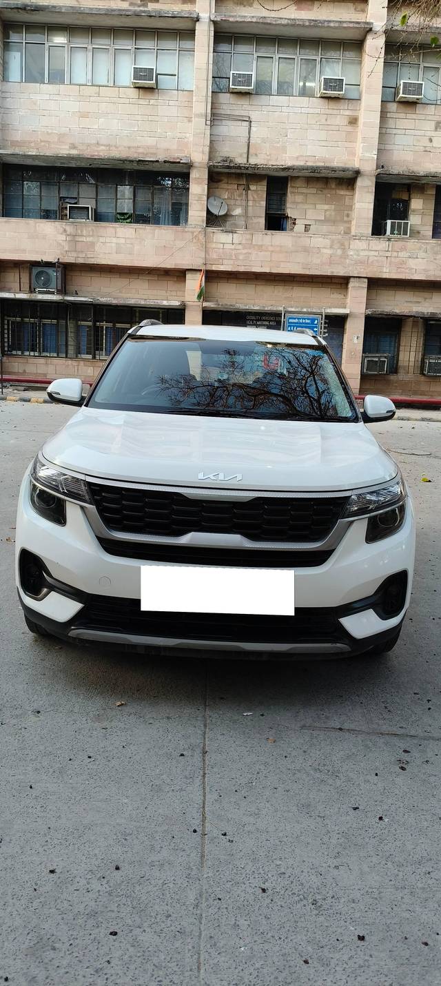 https://images10.gaadi.com/usedcar_image/4418907/original/processed_e504e22d5668bf66a3b61c73a87cad1d.jpg?imwidth=6400