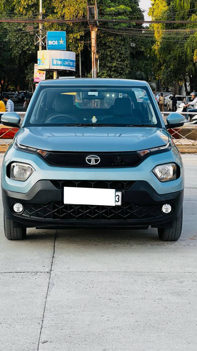 https://images10.gaadi.com/usedcar_image/4419027/original/processed_01bb85a516206456786eb3ecd2fb6b82.jpg?imwidth=6400