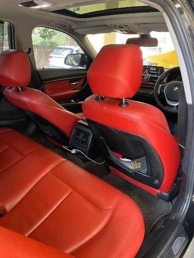 https://images10.gaadi.com/usedcar_image/4419067/original/9e7ddedcb8d86e3c679bc0b4189205ec.jpeg?imwidth=6401