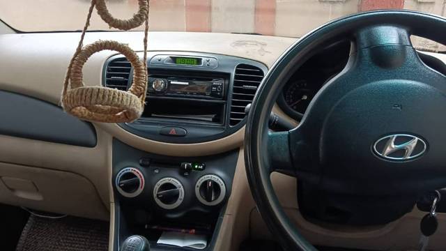 https://images10.gaadi.com/usedcar_image/4419105/original/edc88f54679ebdb0d769f2311efccff6.jpeg?imwidth=6401