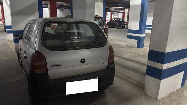 https://images10.gaadi.com/usedcar_image/4419198/original/76c4297b7b066944fa02cfcf981767ed.jpeg?imwidth=6401