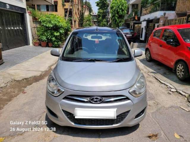 https://images10.gaadi.com/usedcar_image/4419303/original/43bdd8ff64c794f07c9020d5c7acc004.jpeg?imwidth=6402
