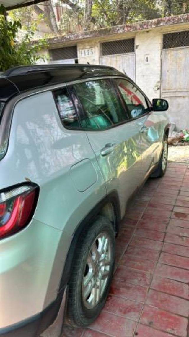 https://images10.gaadi.com/usedcar_image/4419448/original/99d9bddcde8defab116093a6ac9d1cce.jpeg?imwidth=6401