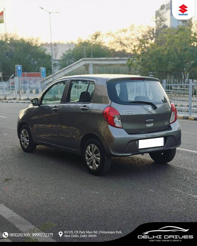 https://images10.gaadi.com/usedcar_image/4419472/original/processed_dc1c35964406b37a11a68d07c20c6478.jpeg?imwidth=6402