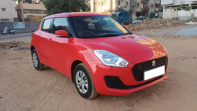 https://images10.gaadi.com/usedcar_image/4419532/original/processed_5dd3639c6b6e82ea41587b6602089440.jpg?imwidth=6400