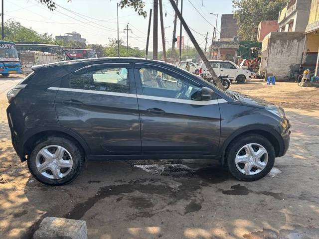 https://images10.gaadi.com/usedcar_image/4419769/original/a2e1fc6b30a1e8c5970947a2baeaaecc.jpeg?imwidth=6402