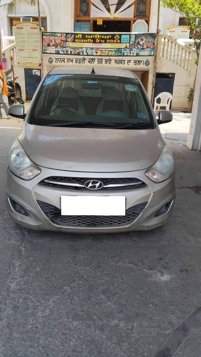 https://images10.gaadi.com/usedcar_image/4419863/original/2ea15e1c09f339e185393f6170ffb528.jpg?imwidth=6400