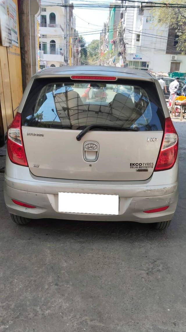 https://images10.gaadi.com/usedcar_image/4419863/original/eee5e766eeae49376b67ba499d5bbea8.jpg?imwidth=6401
