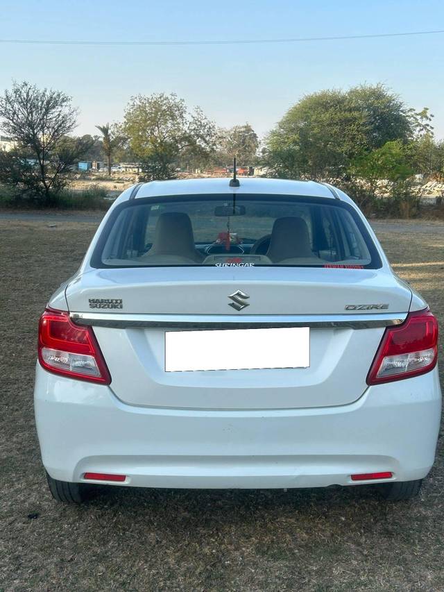 https://images10.gaadi.com/usedcar_image/4419951/original/processed_37bd6b70aa4fcdc4369feea3018db0a7.jpeg?imwidth=6402